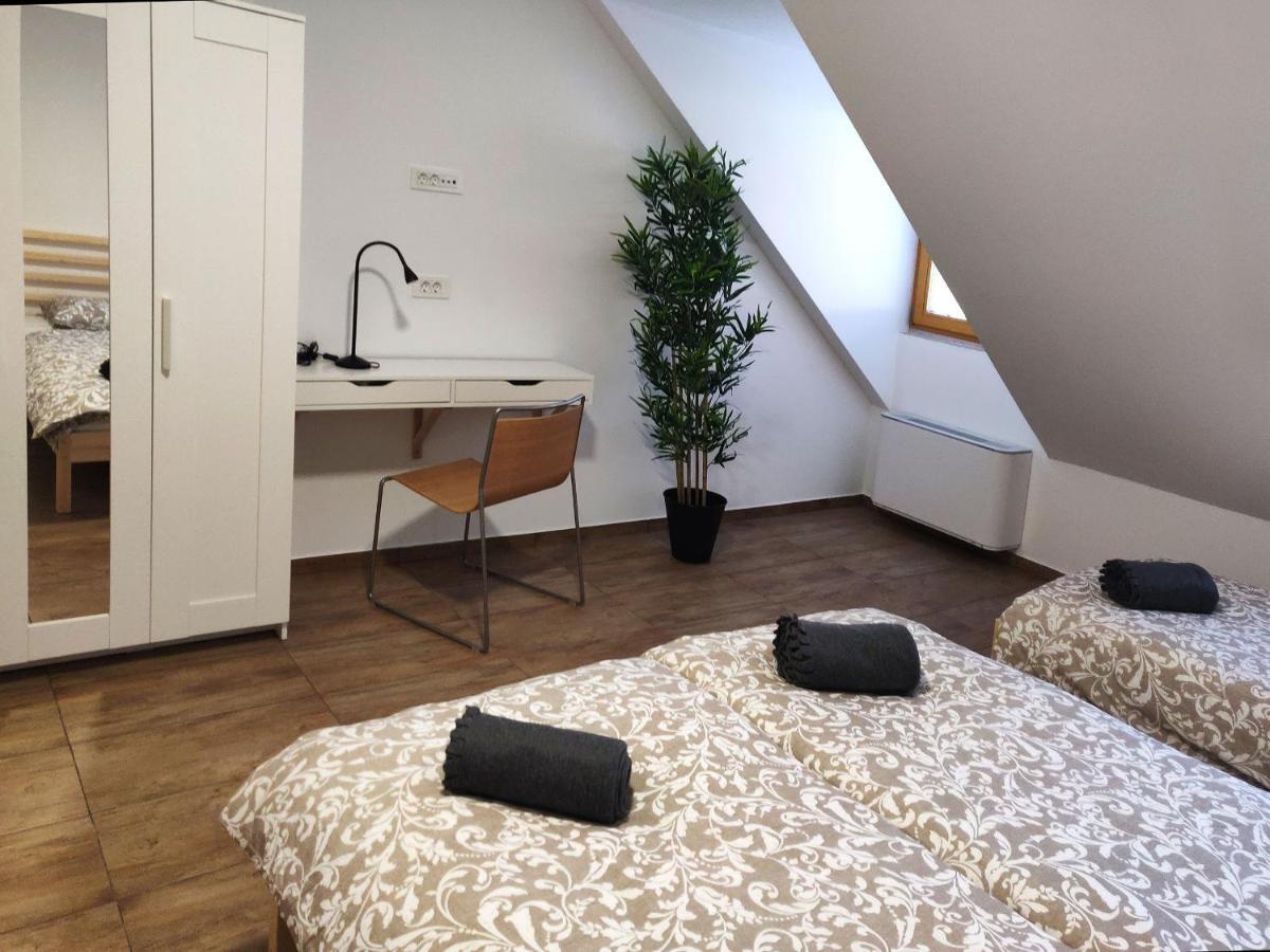 Pubyland Rooms & Apartments Rogatec Dış mekan fotoğraf