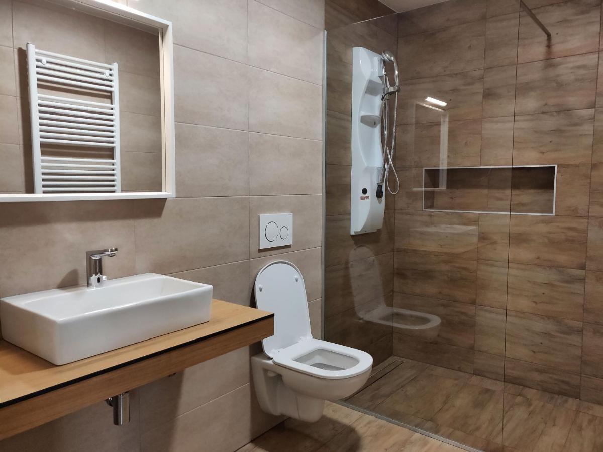 Pubyland Rooms & Apartments Rogatec Dış mekan fotoğraf