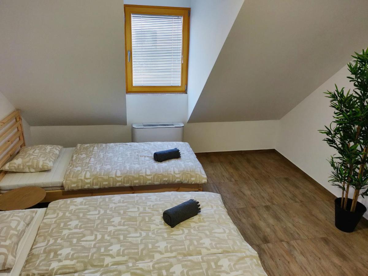 Pubyland Rooms & Apartments Rogatec Dış mekan fotoğraf